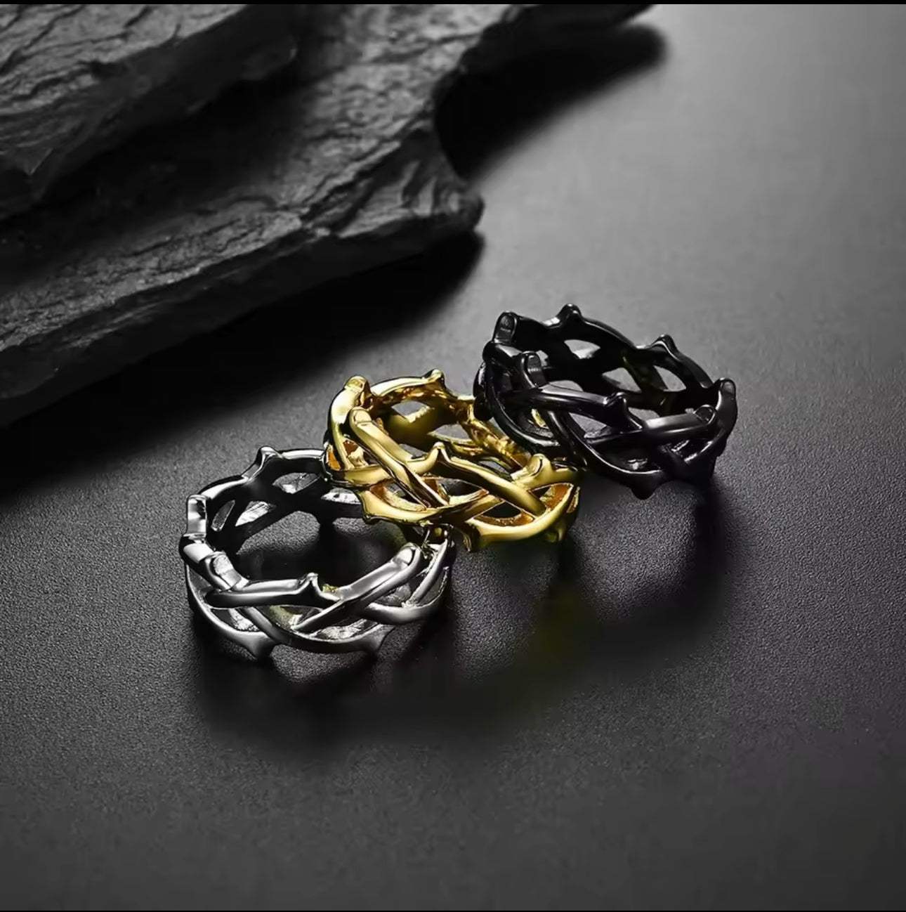 Vine Thorn Ring