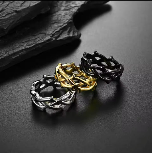 Vine Thorn Ring